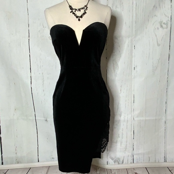 FASHIONNOVA Dress - Picture 8 of 12